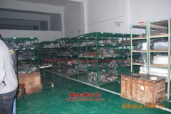 東風EQ5060VQSP3清掃除塵車用的云內YN33CR發(fā)動機的修理及配件