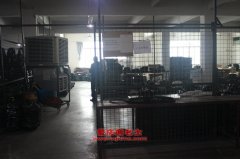 紅宇HYJ5160XYY醫(yī)療廢物轉(zhuǎn)運(yùn)車用的康明斯ISDe210 40發(fā)動(dòng)機(jī)的配件及保養(yǎng)