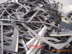 中集NTV5310GDY低溫液體運輸車用的康明斯ISDe270 30發動機的配件及維修