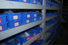 綠葉JYJ5100XXYD廂式運(yùn)輸車用的五十鈴4HK1-TCG40發(fā)動(dòng)機(jī)的配件及修理