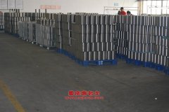 冰花YSL3230P1K2T1自卸車用的一汽CA6DF2-28發動機的配件及大修